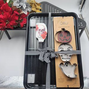 Baking Set 6 Pc Tray Cooling Rack Spatula Cookie Cutters Skull Pumpkin Ghost